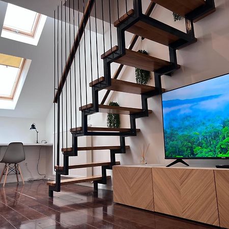Cozy Loft Apartment In Zagreb Center Eksteriør billede