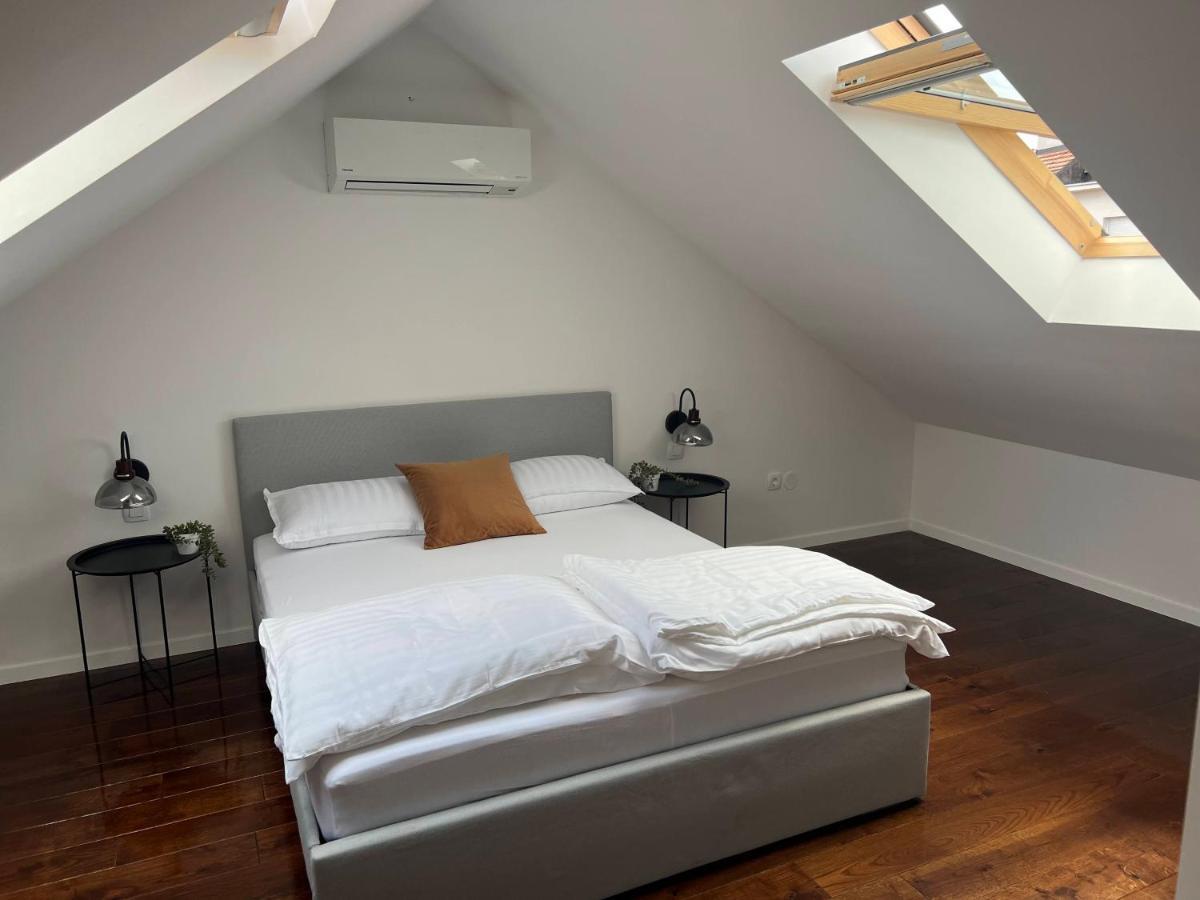Cozy Loft Apartment In Zagreb Center Eksteriør billede