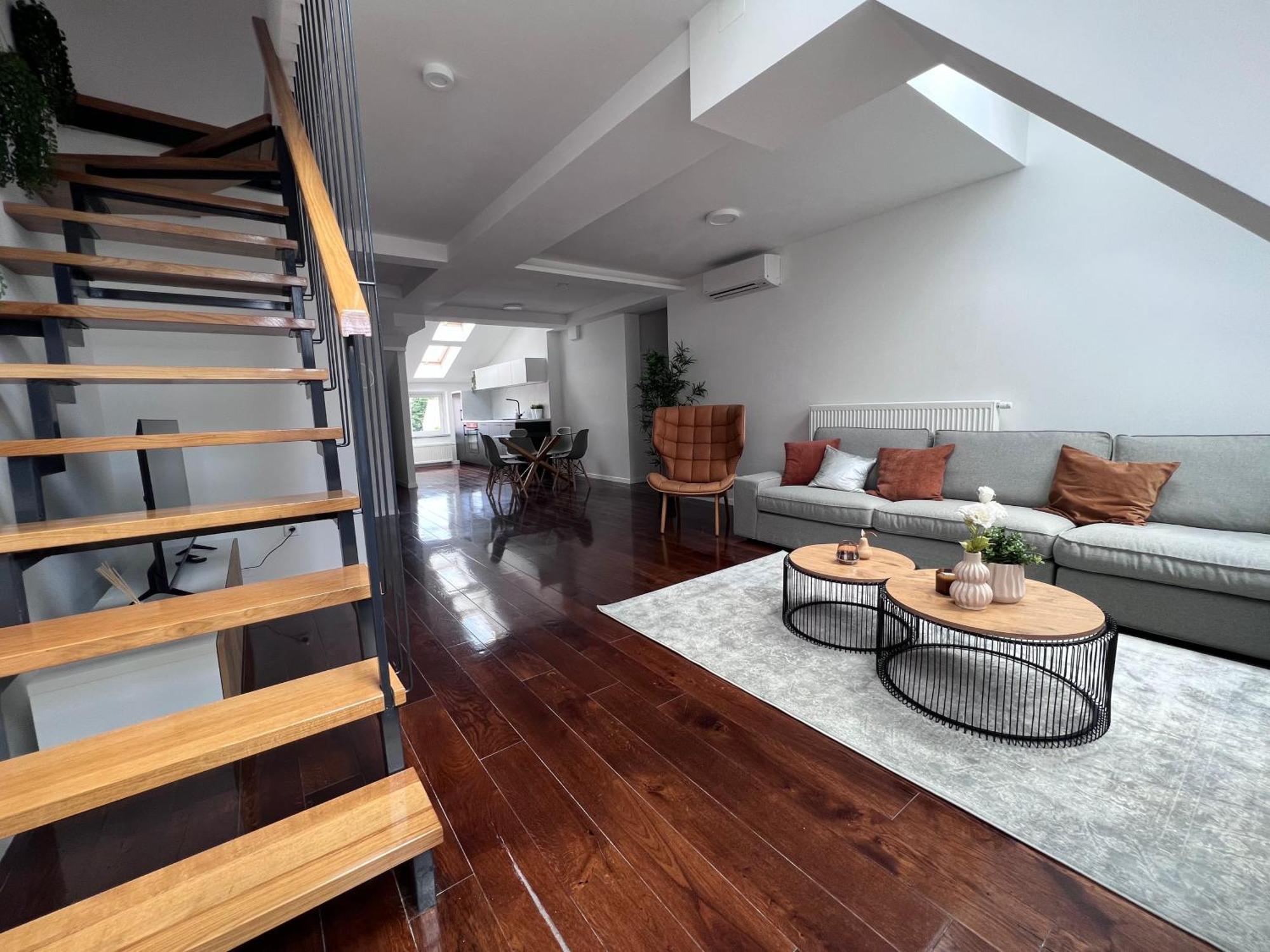 Cozy Loft Apartment In Zagreb Center Eksteriør billede
